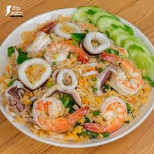 ข้าวผัดทะเล