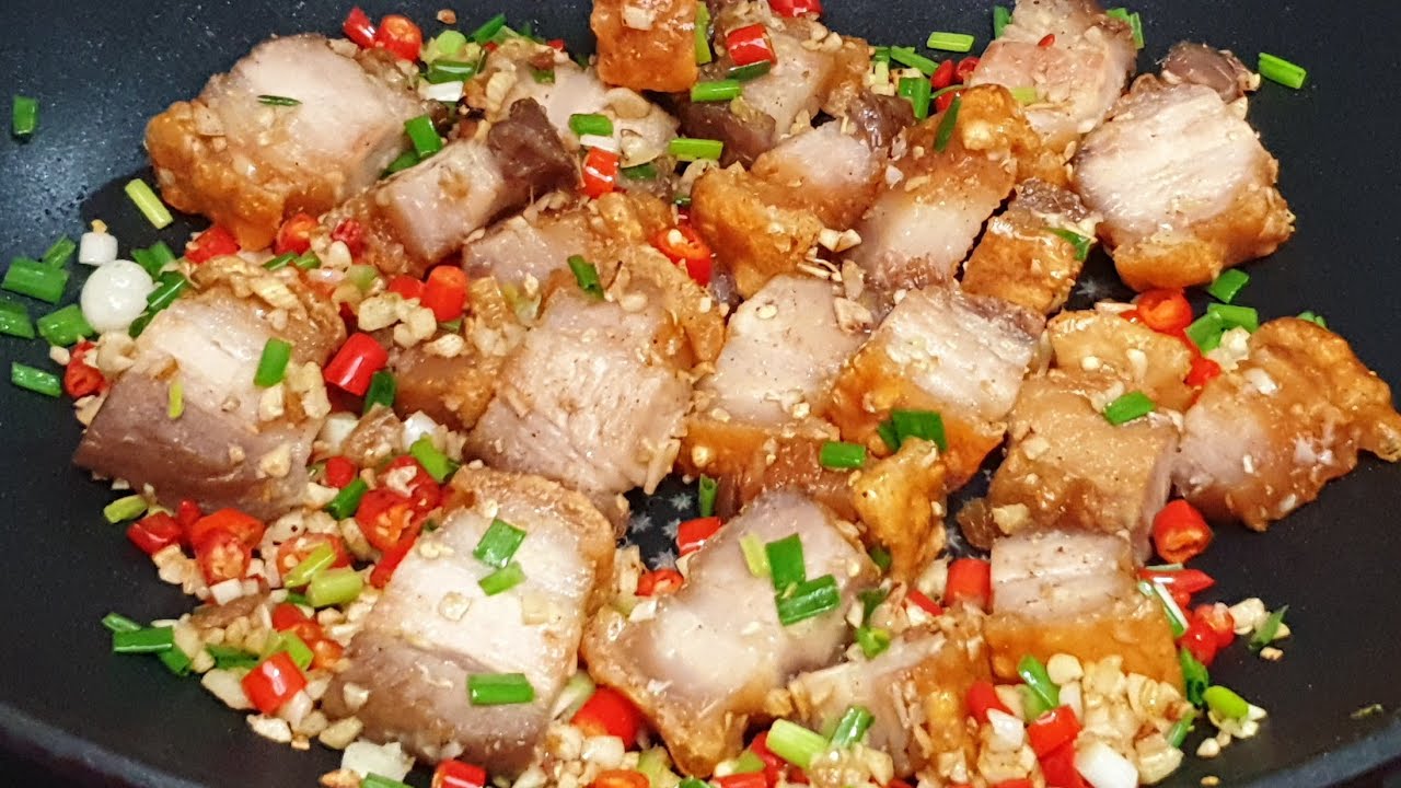 หมูกรอบพริกเกลือ
